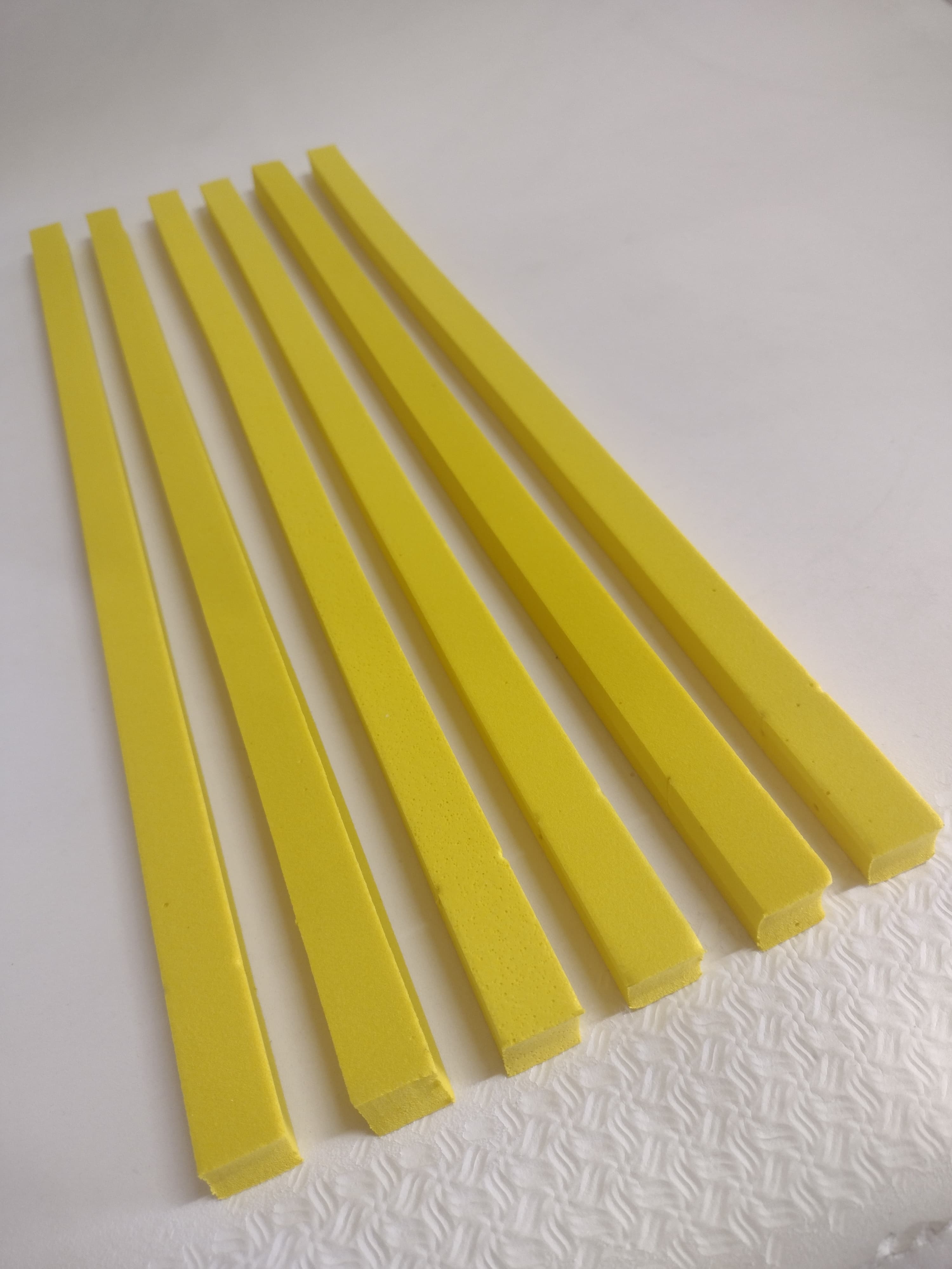 imagem do produto Borracha Expanflex Amarela - 14 x 14